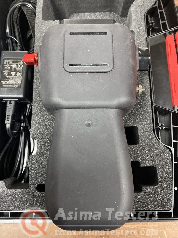 Megger MOM2 Microhmmeter - Image 2