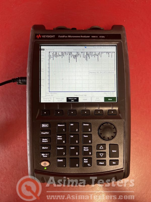 Agilent/Keysight N9951A FieldFox Microwave Analyzer 44 GHz Loaded